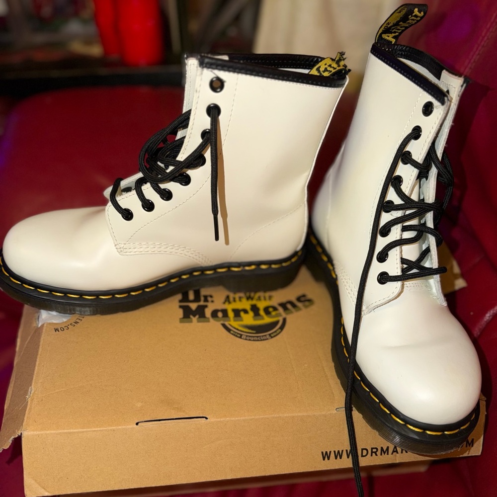 Dr marten white combat boots